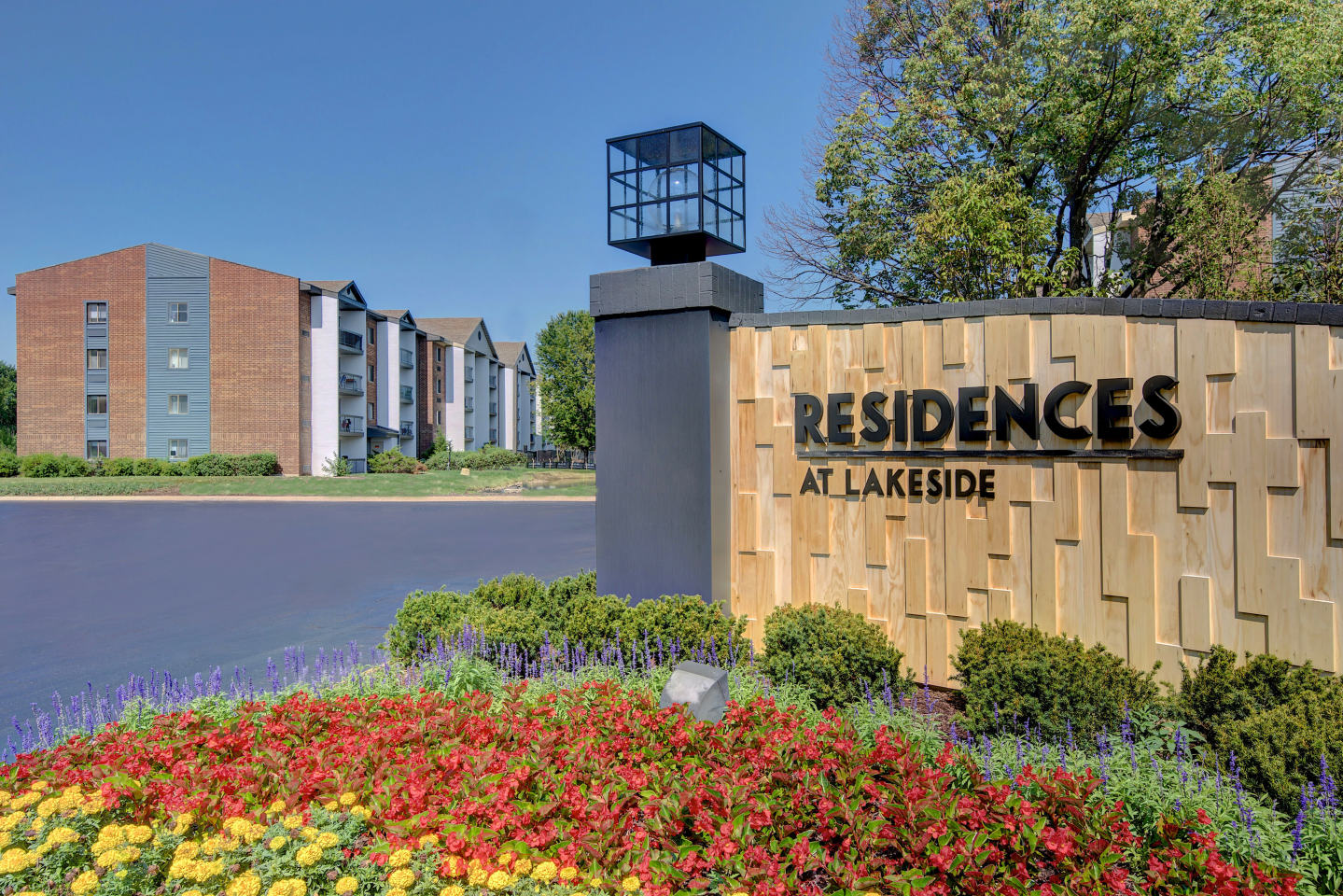 Residences at Lakeside Image 32