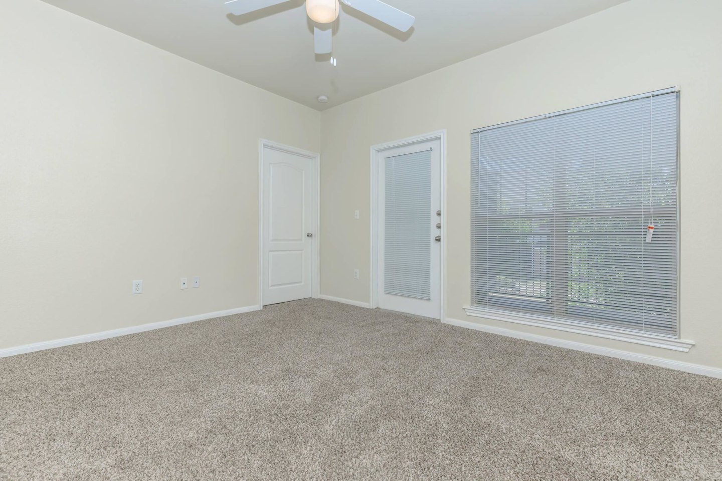 Affordable Housing - Cypress Creek on Jason Avenue Image 24