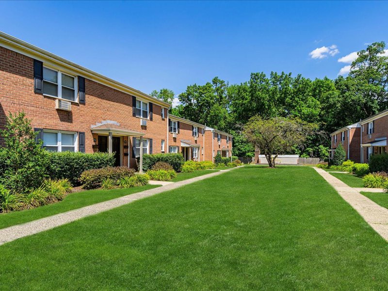 Sherwood Court Image 18