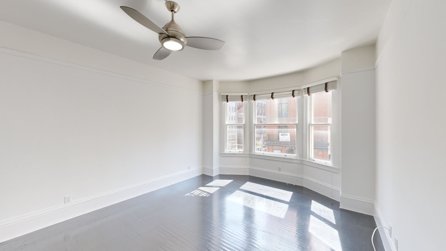 701 Taylor Image 2