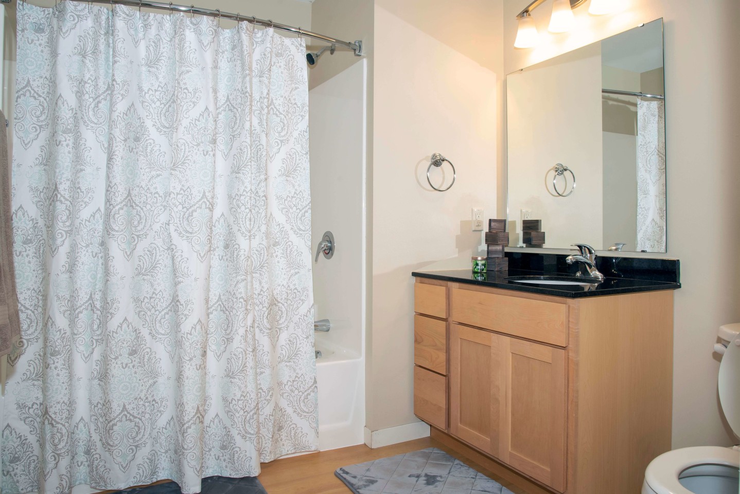 Southpoint Apartments Image 8