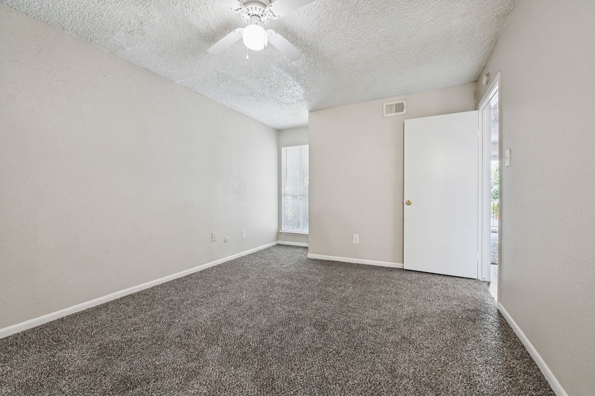 Pine Creek Apartments Image 64