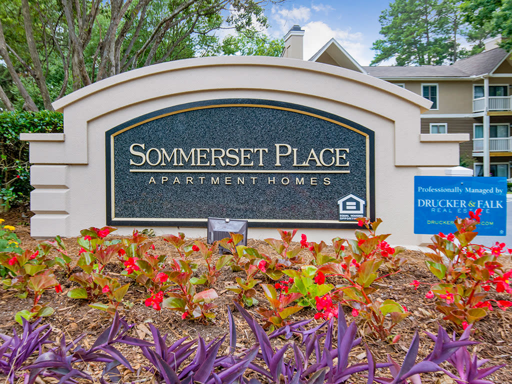 Sommerset Place Apartments Image 21