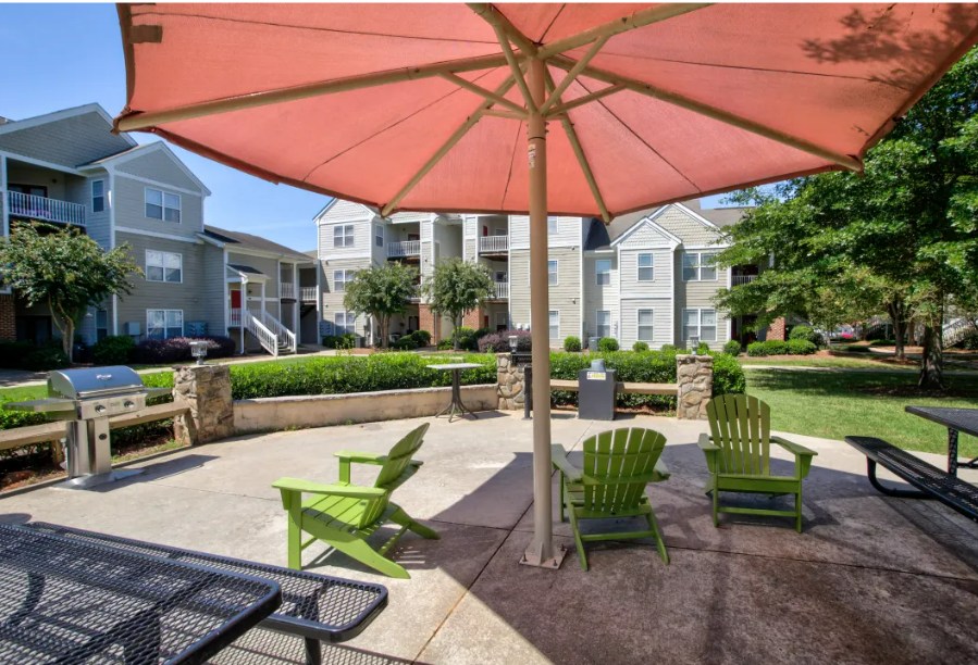 Ashbury Square Image 24