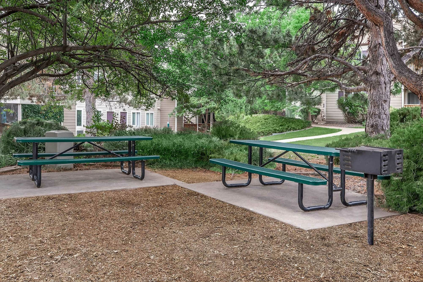 Knollwood Apartments Image 12