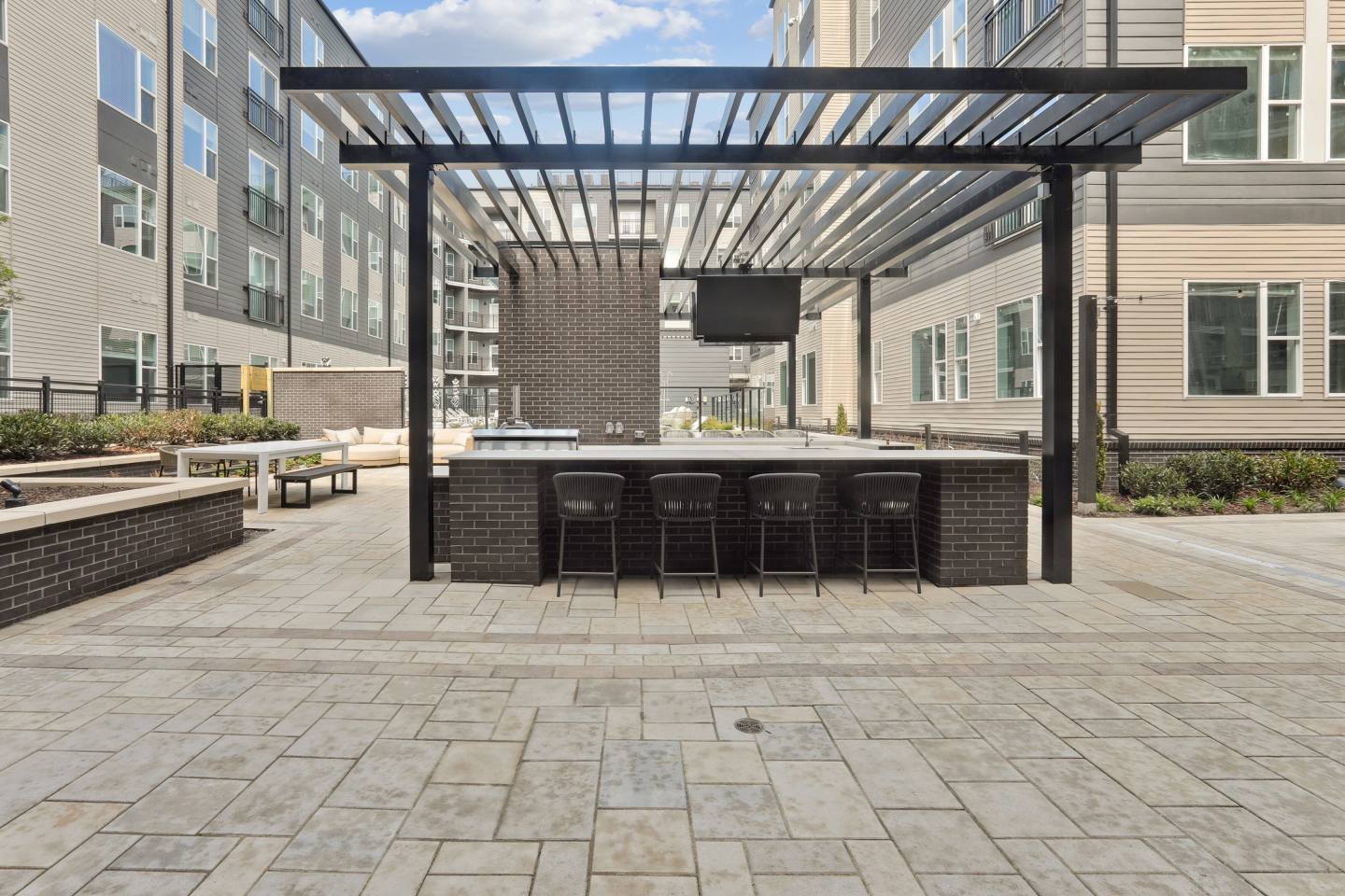 Logic Apartments Image 4