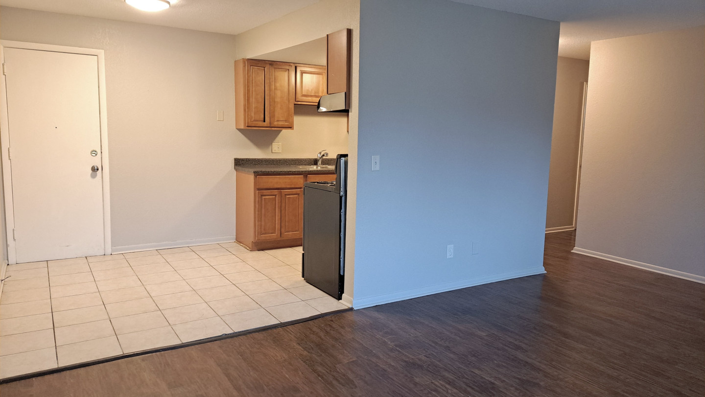 Beard Ave Apartments Image 16