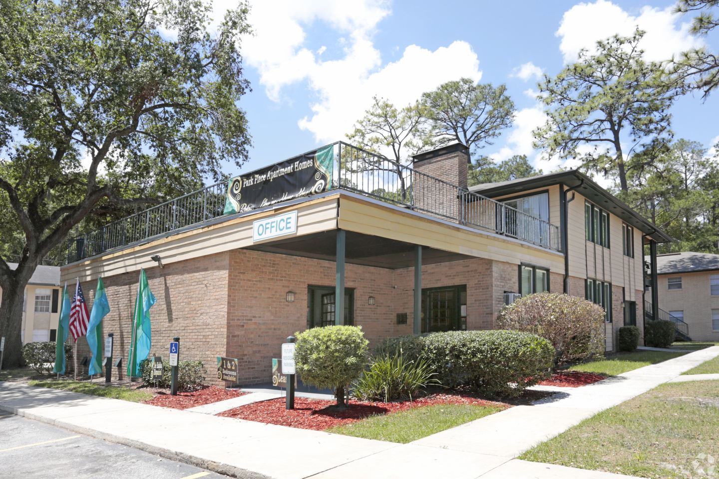 Park Place Apartments Image 25