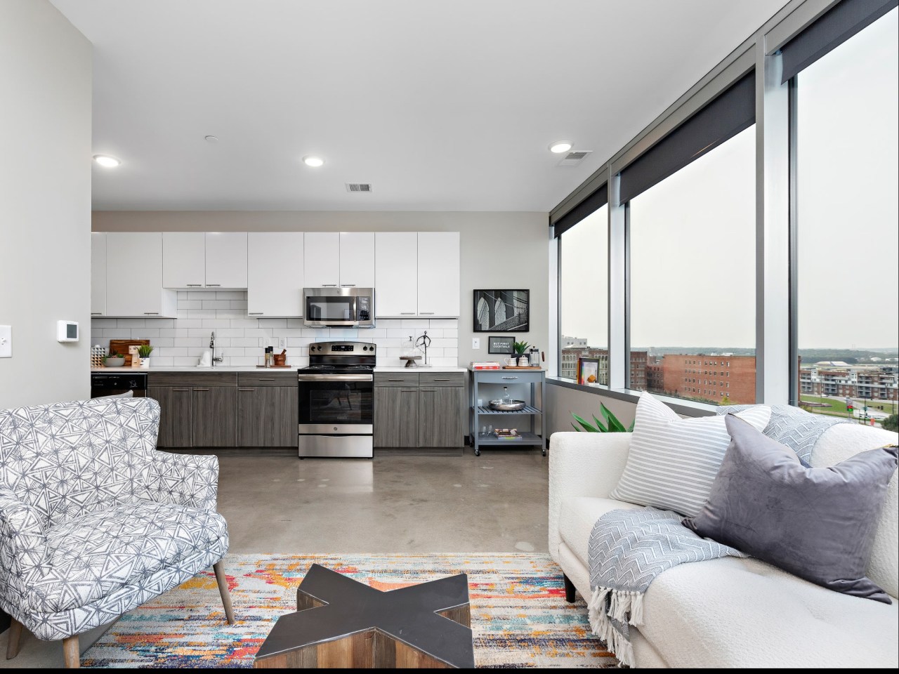 Flashcube Luxury Apartments Image 3