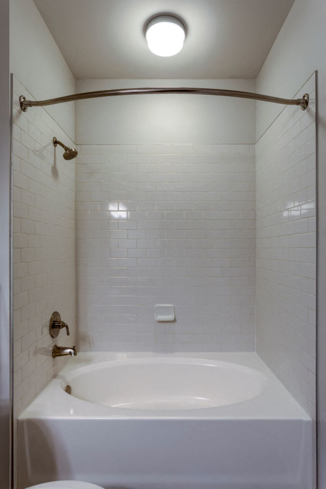 Artisan on 18th Image 9