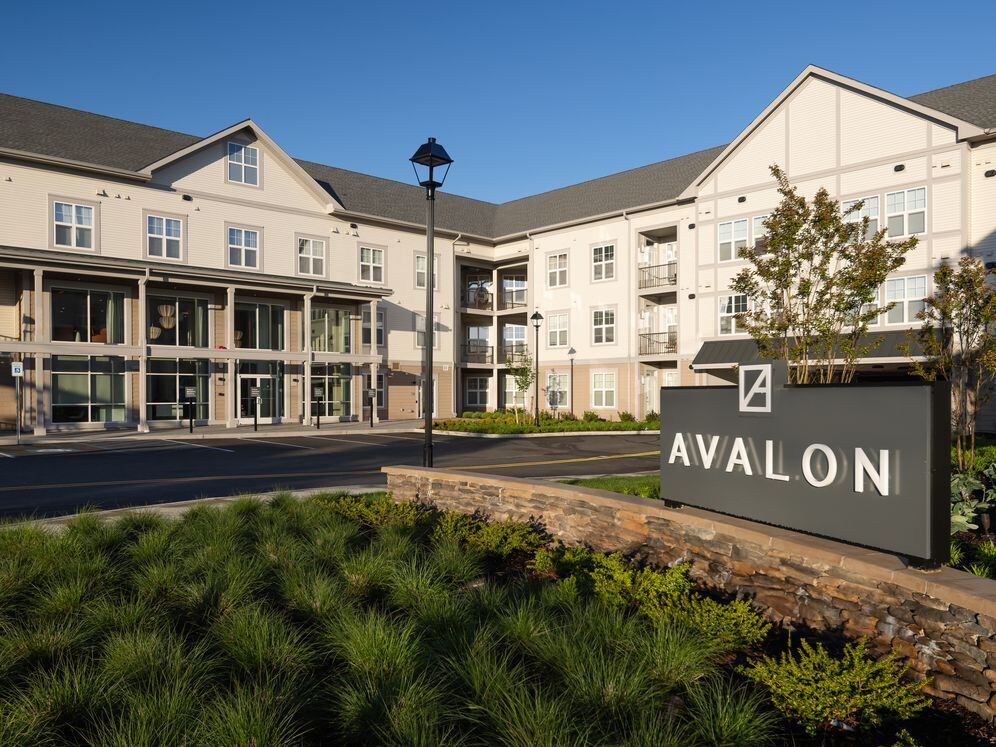 Avalon Amityville Image 50