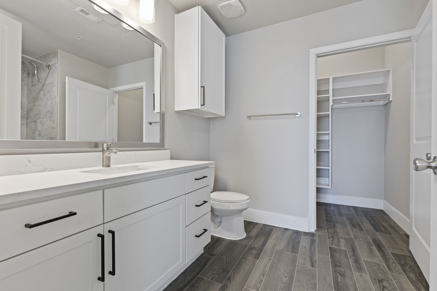 Briar Forest Lofts Image 14