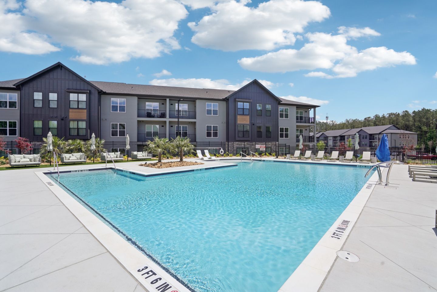 The Pullman Luxury Apartment Homes Image 99