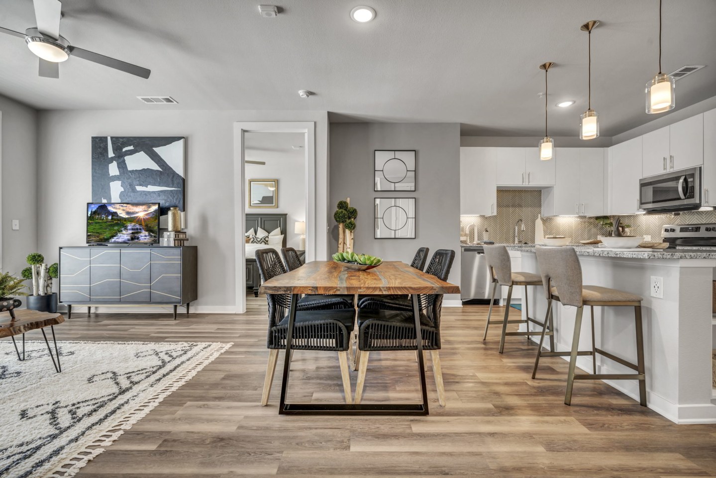 26 at City Point Image 60