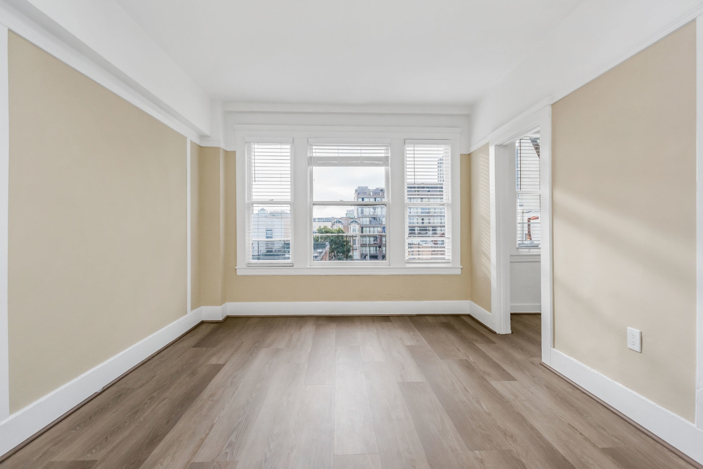 735 O'FARRELL Apartments Image 3