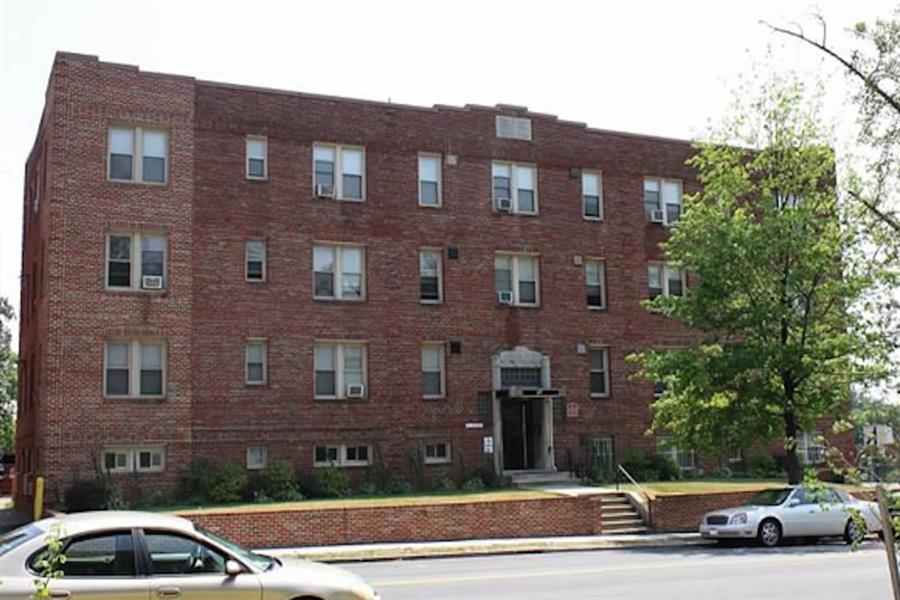 Panorama Courts Image 16