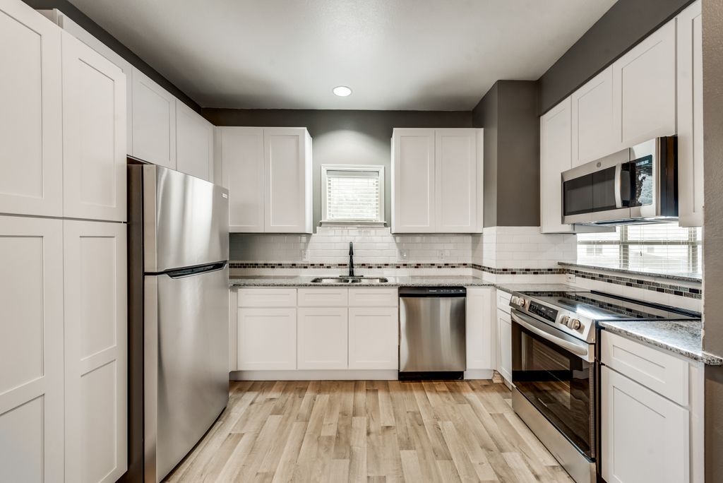 McFarlin Place Apartments Image 16