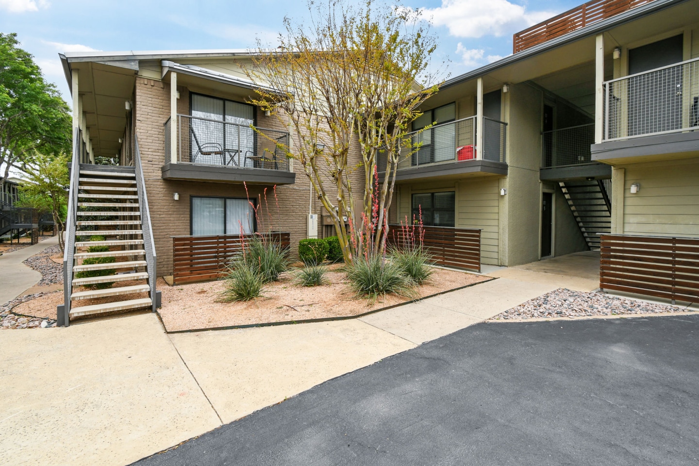 Madison at Bellmar Image 12