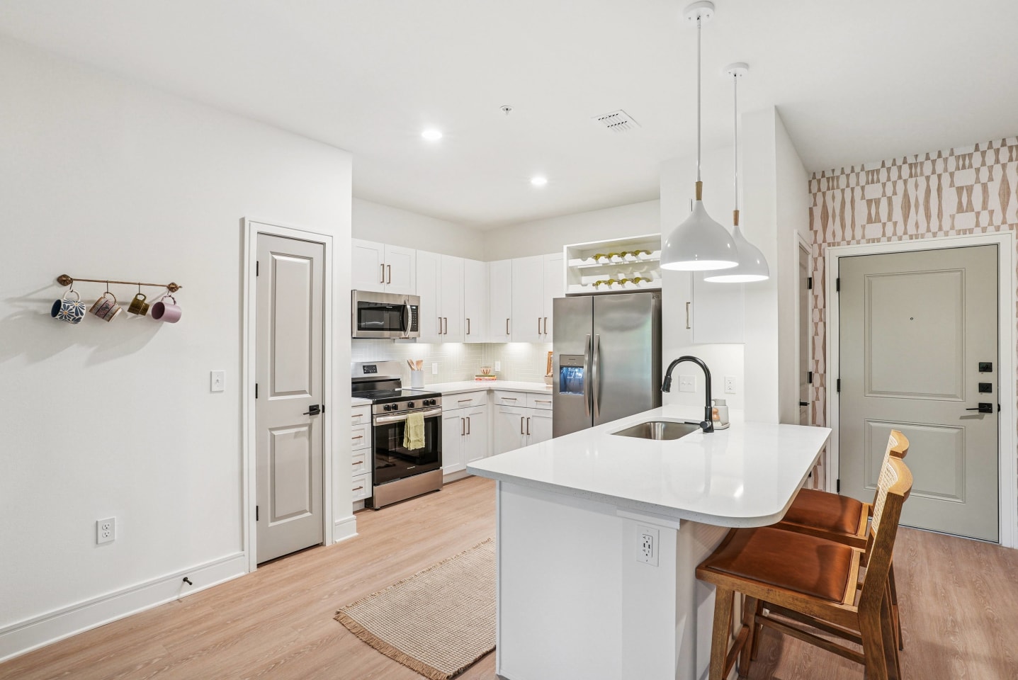 Solay Cape Coral Apartments Image 2