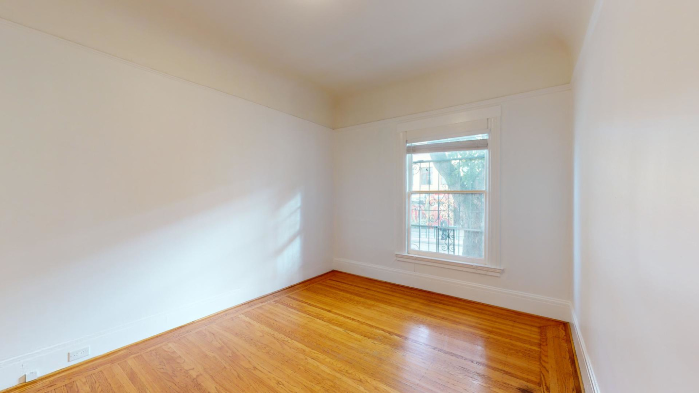 400 DUBOCE Image 16