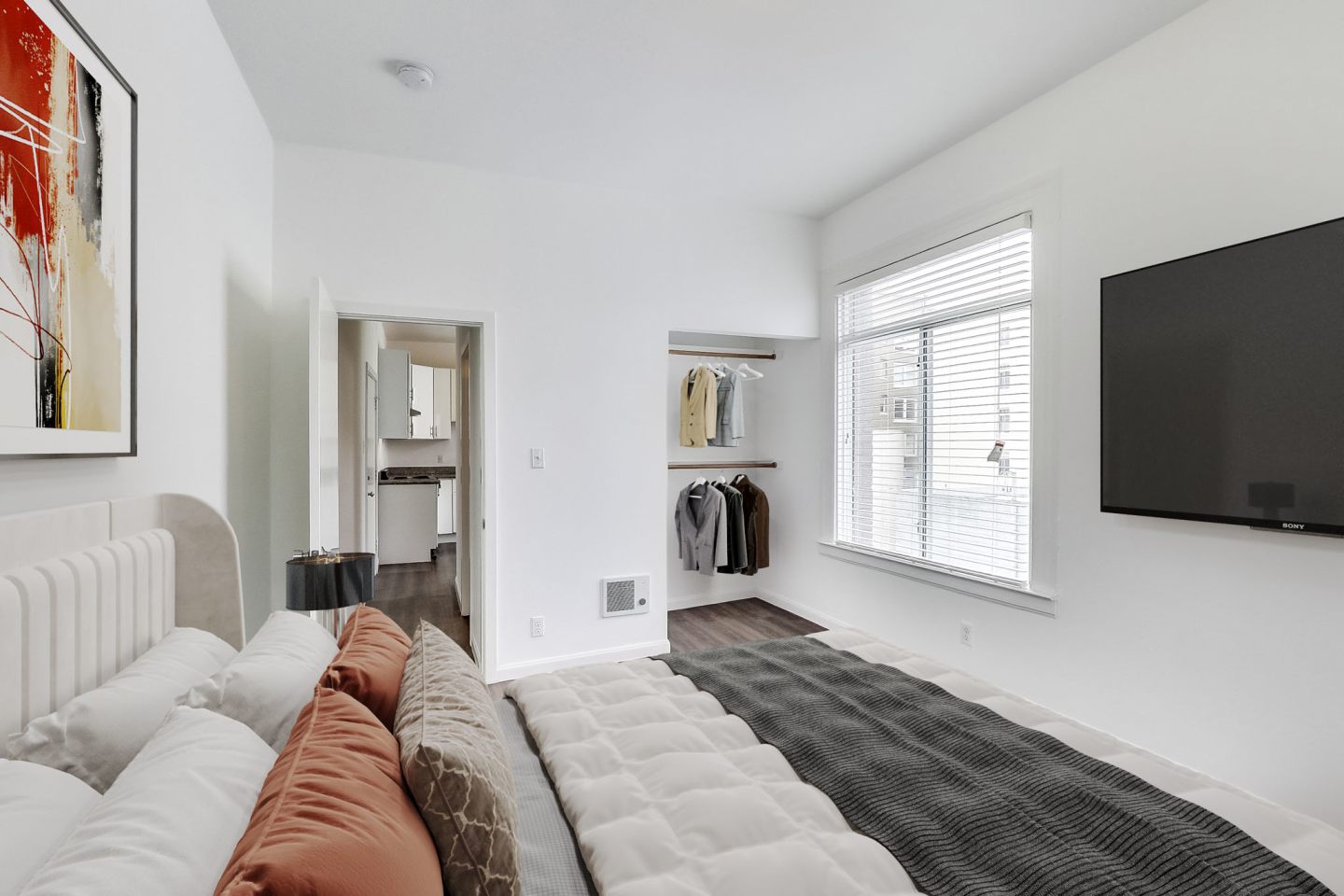 57 Taylor Image 3