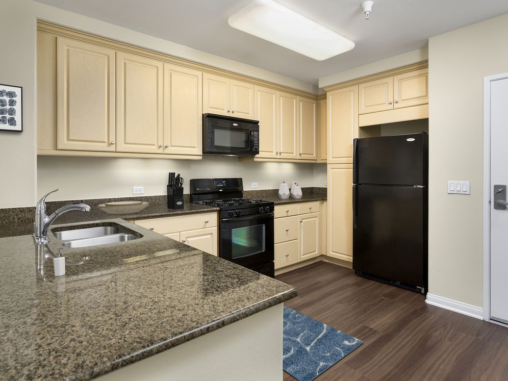 Avalon Encino Image 10