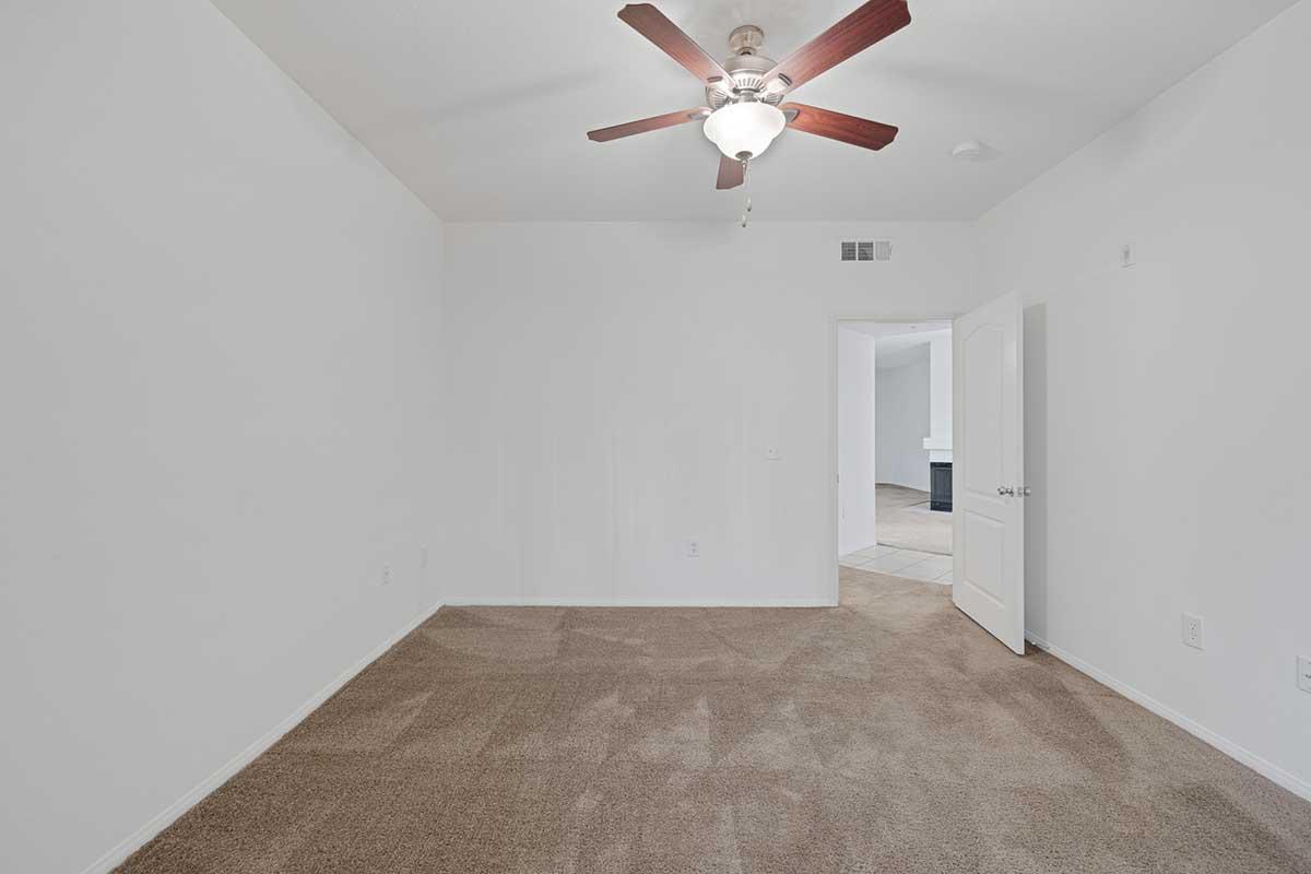 Noble Park Apartments Image 26