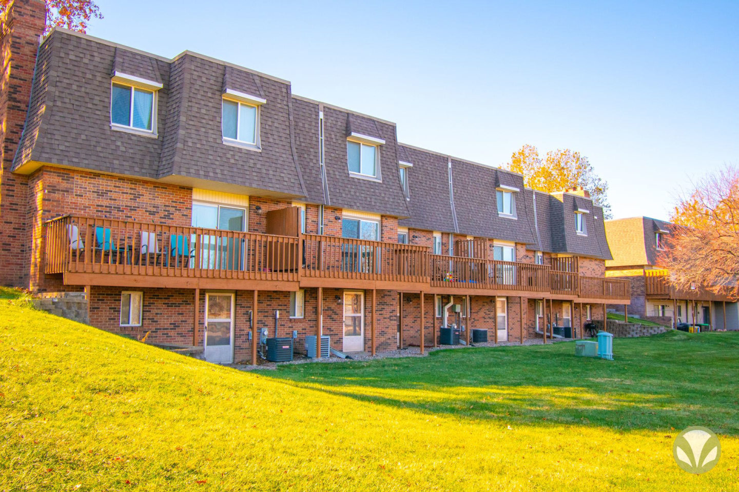 Chateau Townhomes Image 7