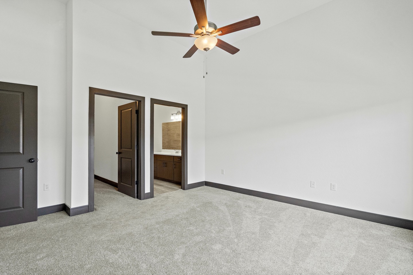 Parkville Flats Image 22