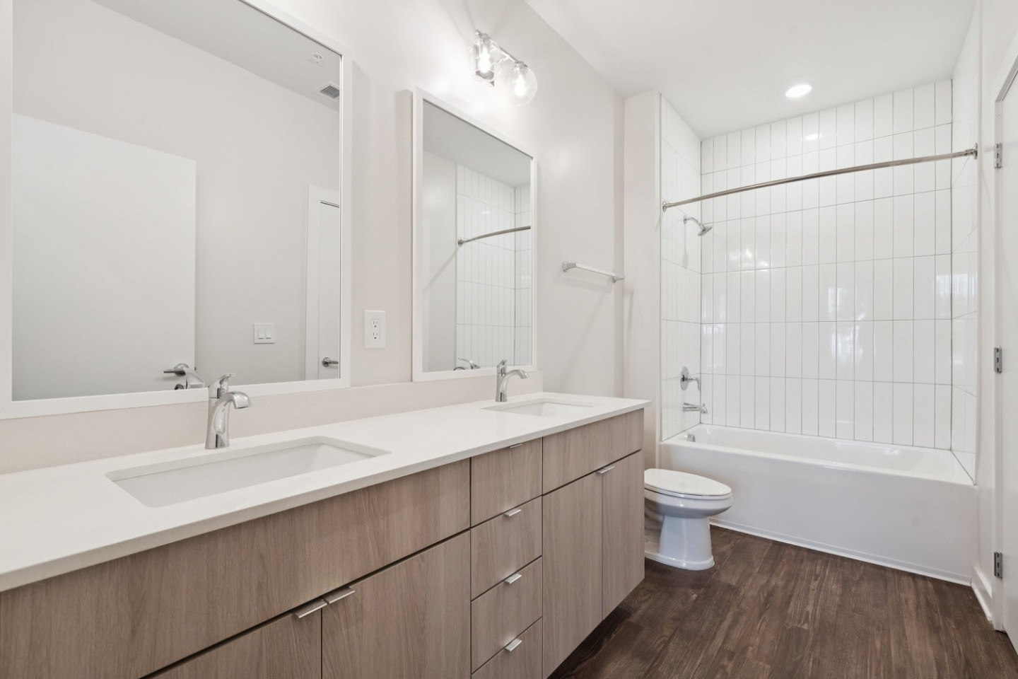 Alton Osprey Image 28