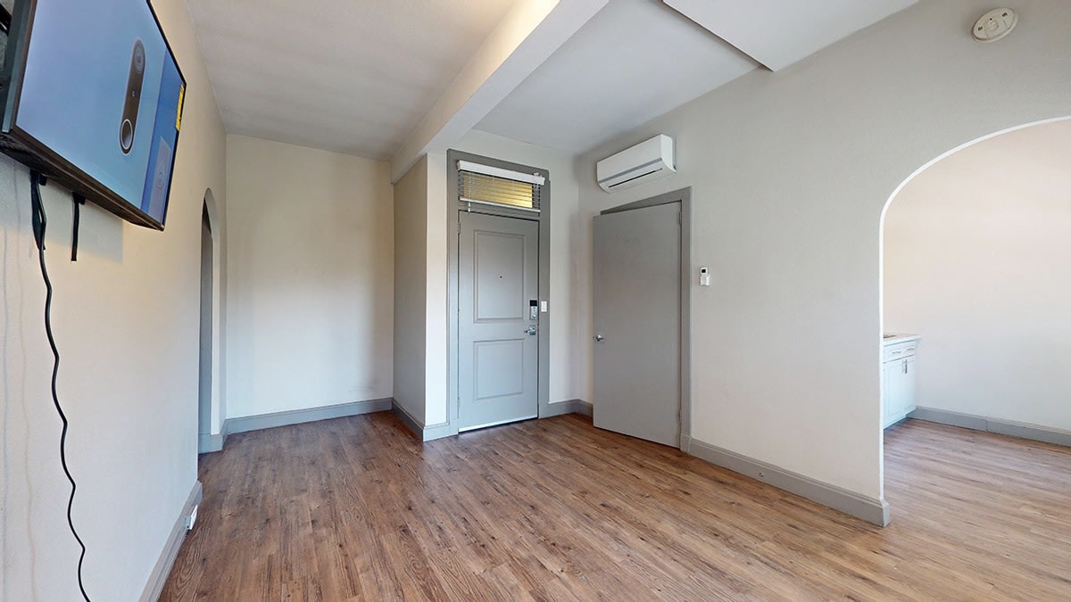 White Palace Image 8