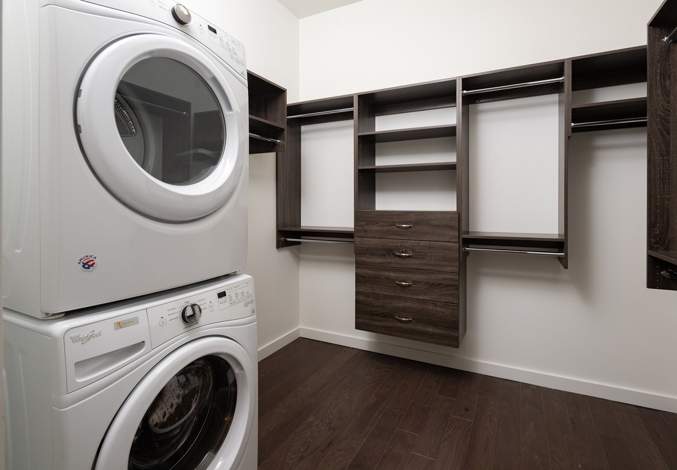 The Huntley Luxury Apartments Image 44