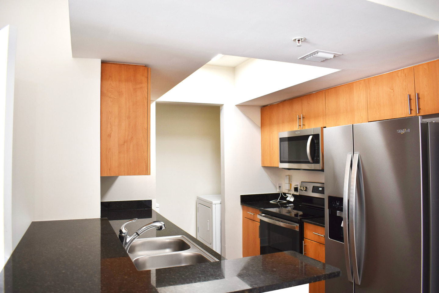 Colony at Dadeland Image 14