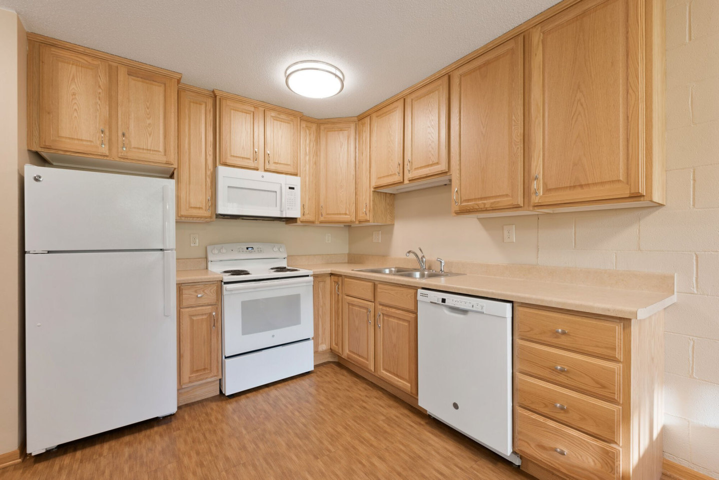 Townview Villas Image 1