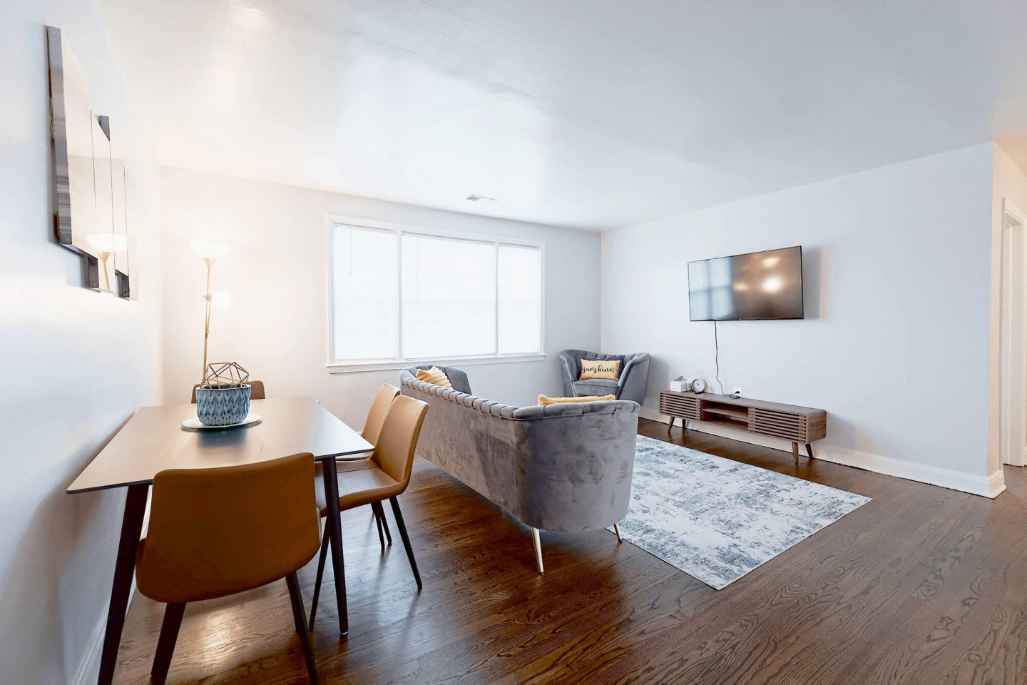 Loch Raven Village Apartments Image 25
