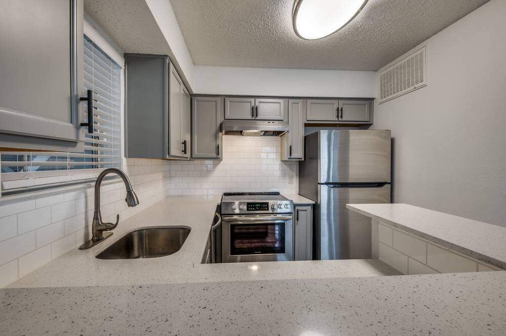 Hawke Apartment Homes Image 1