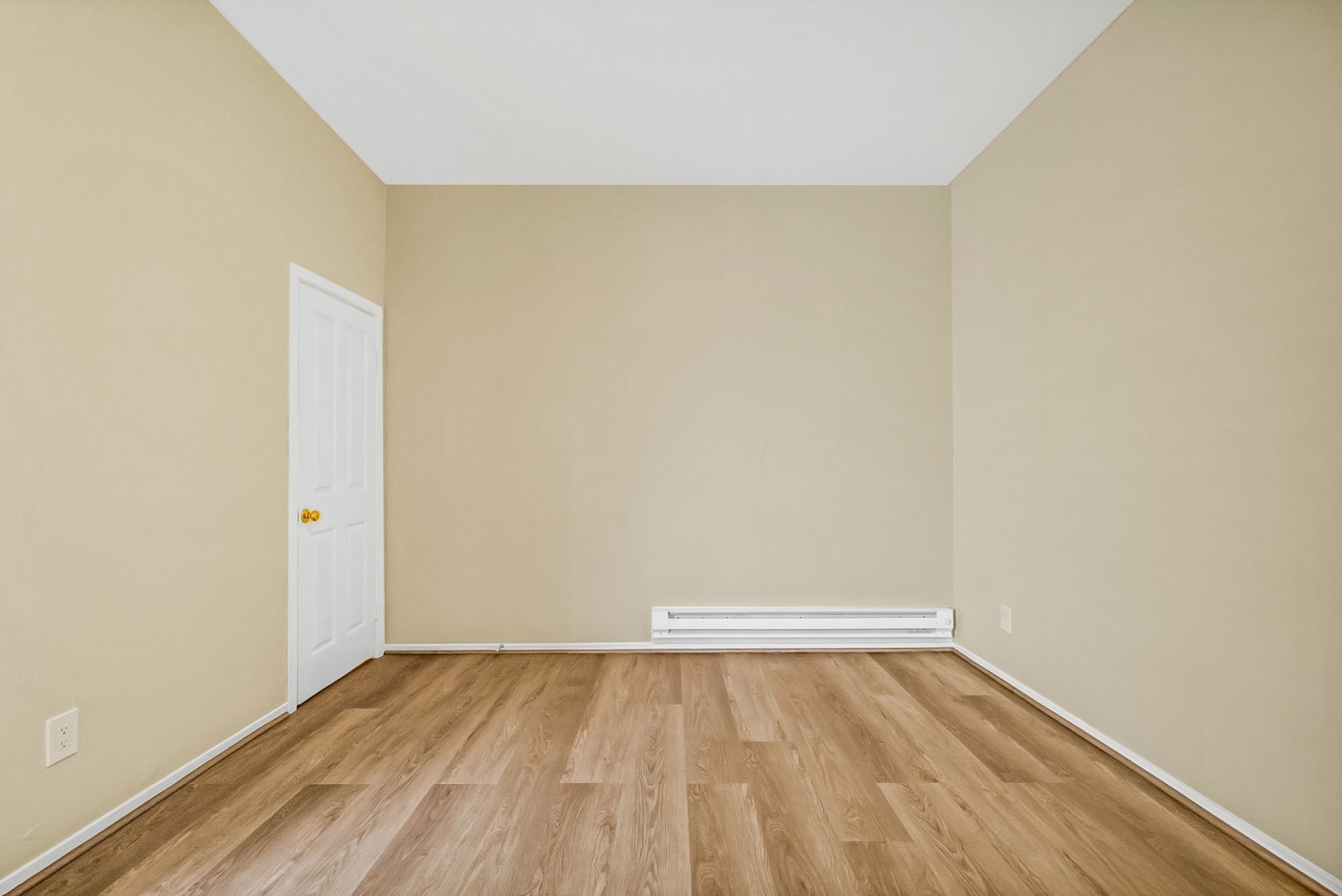 57 Taylor Image 15