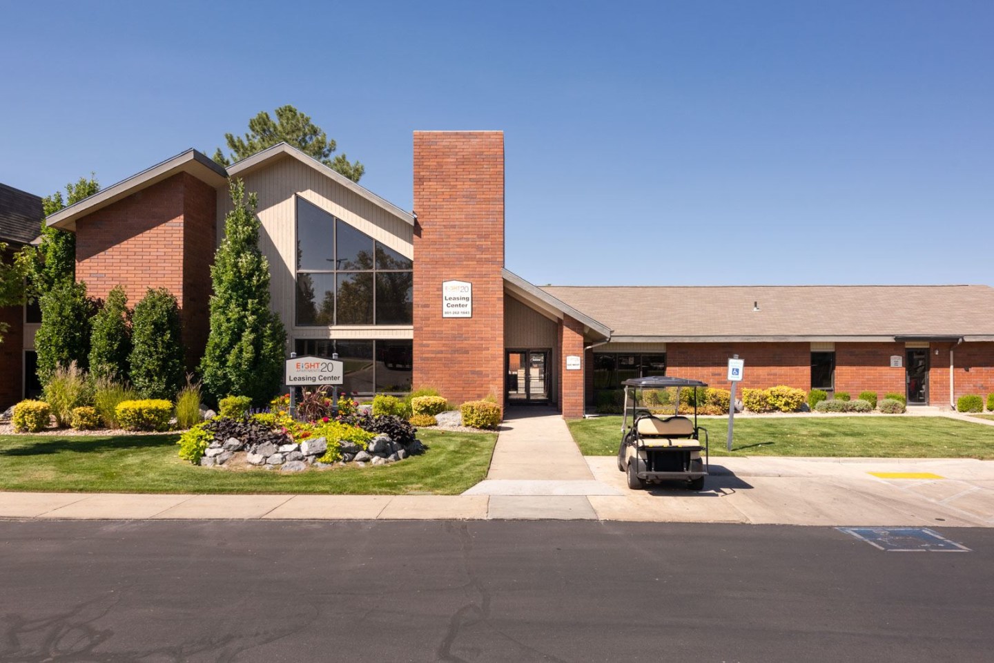 Eight20 Apartments Image 1