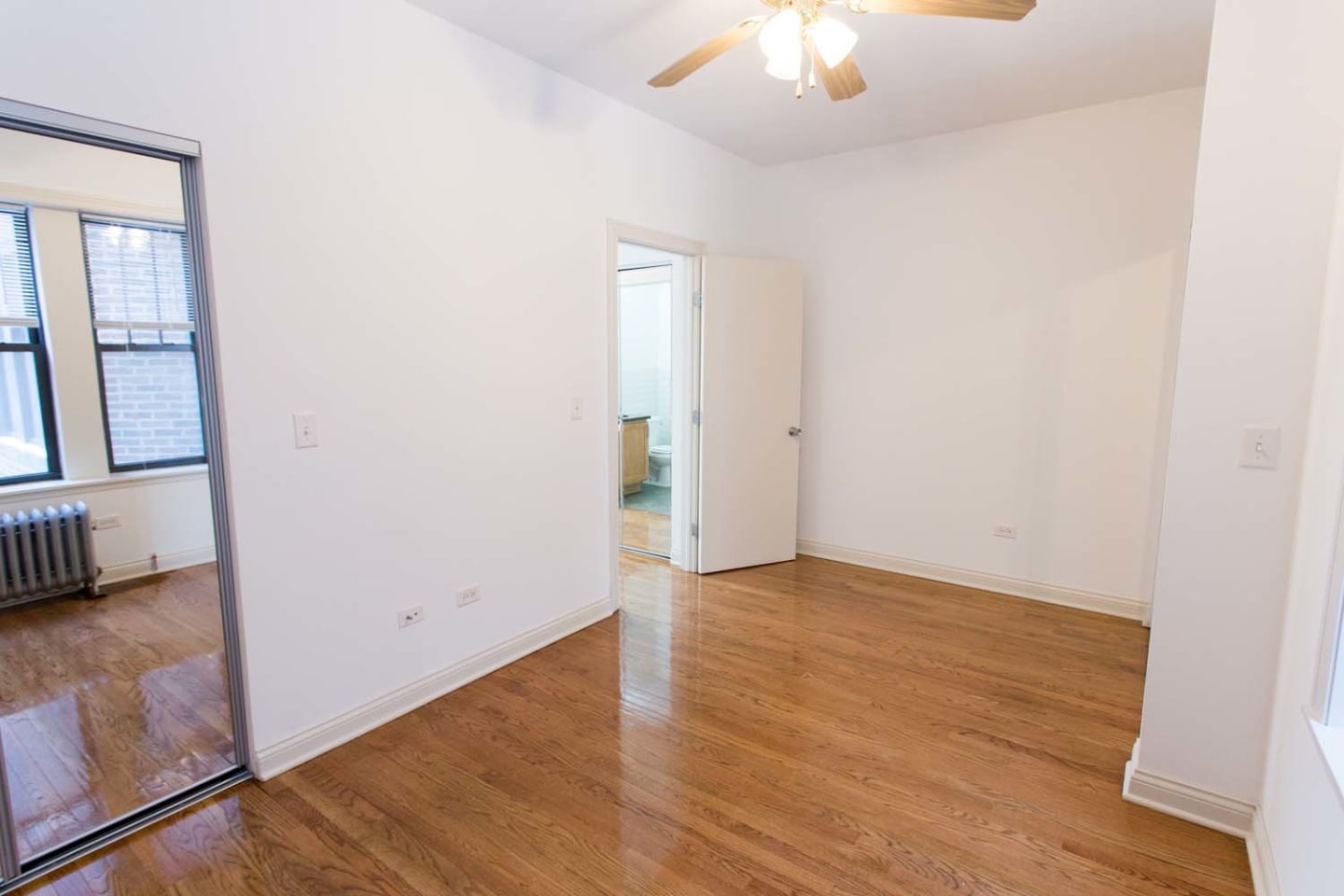 5320-5326.5 S. Drexel Boulevard Image 10