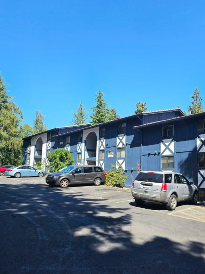 Orchard Park Apartments Image 11