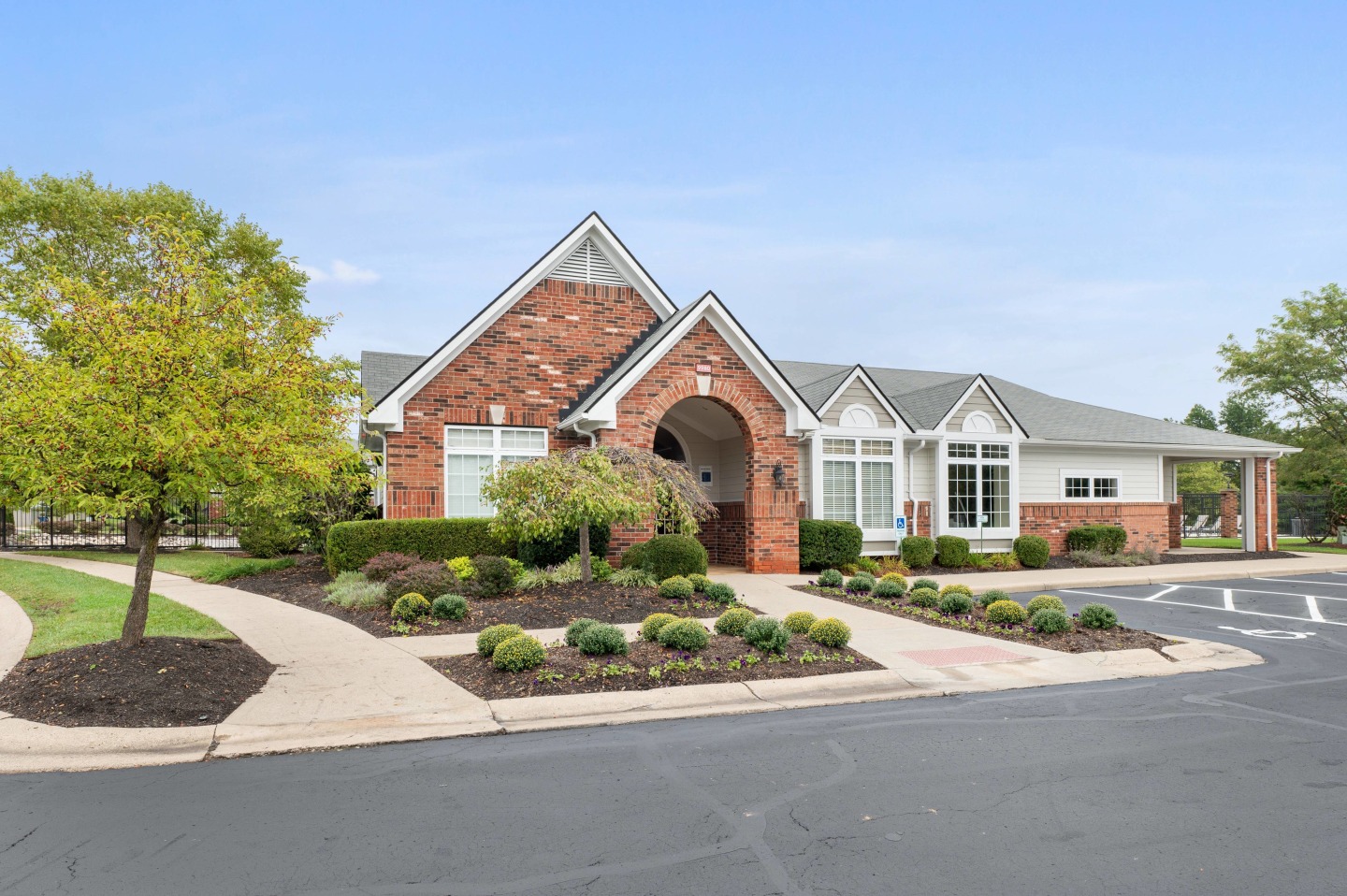 Mallard Crossing Apartments Image 12