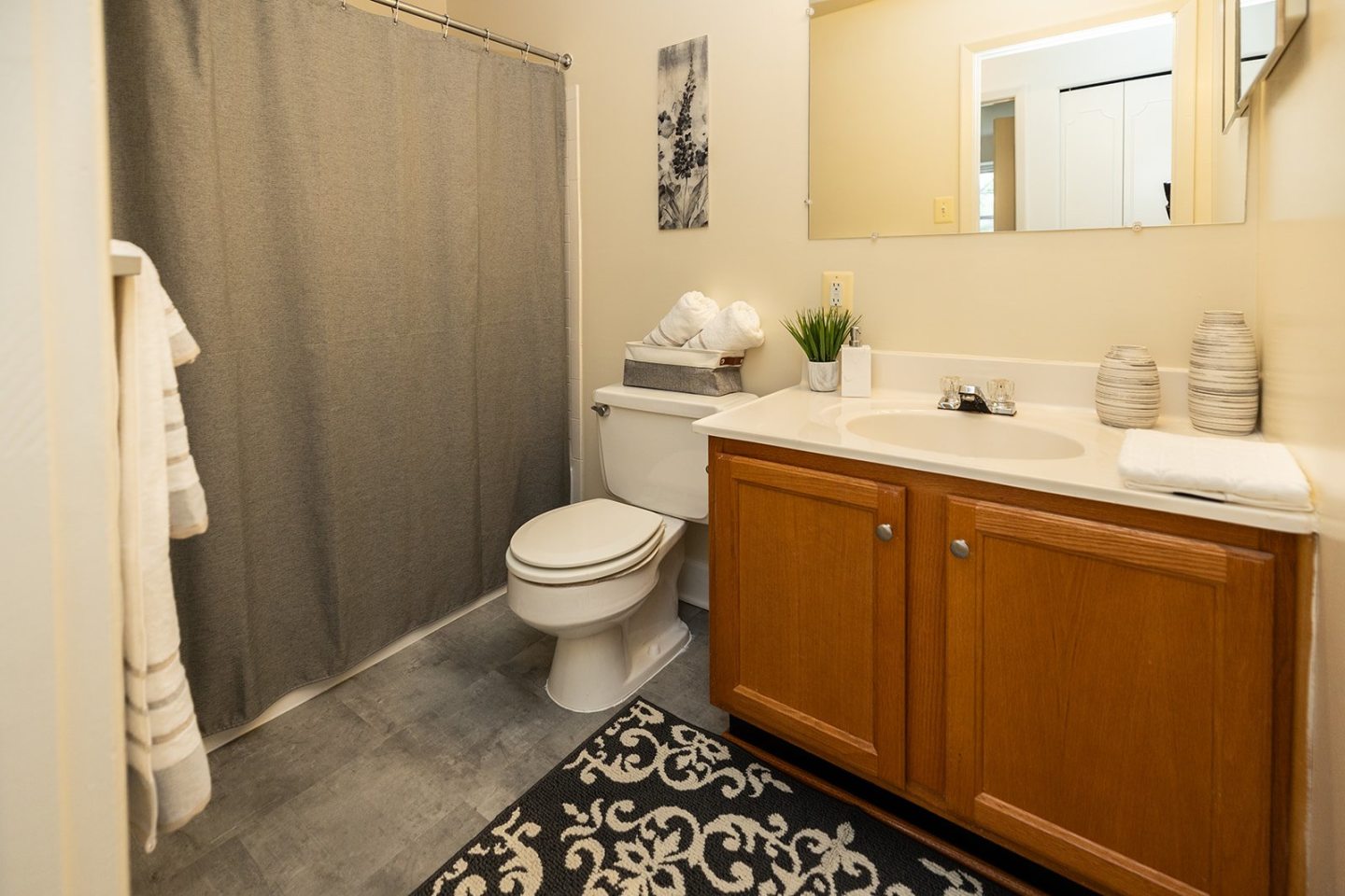 Woodridge Apartments Image 15