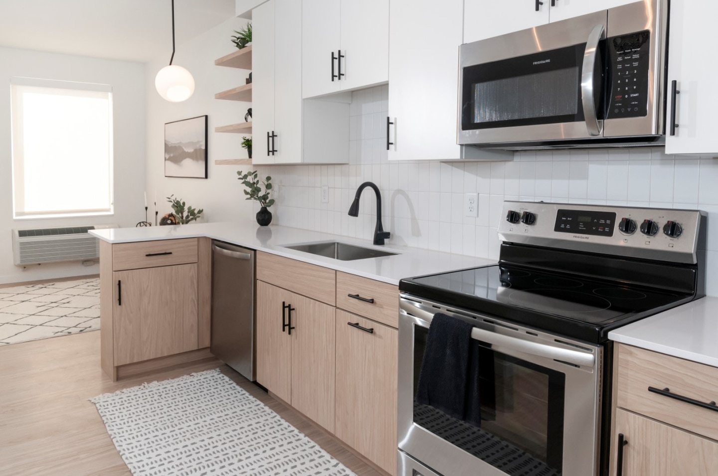 City Line Apartments Image 41