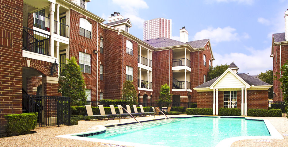 Tuscany Lane Apartments Image 2