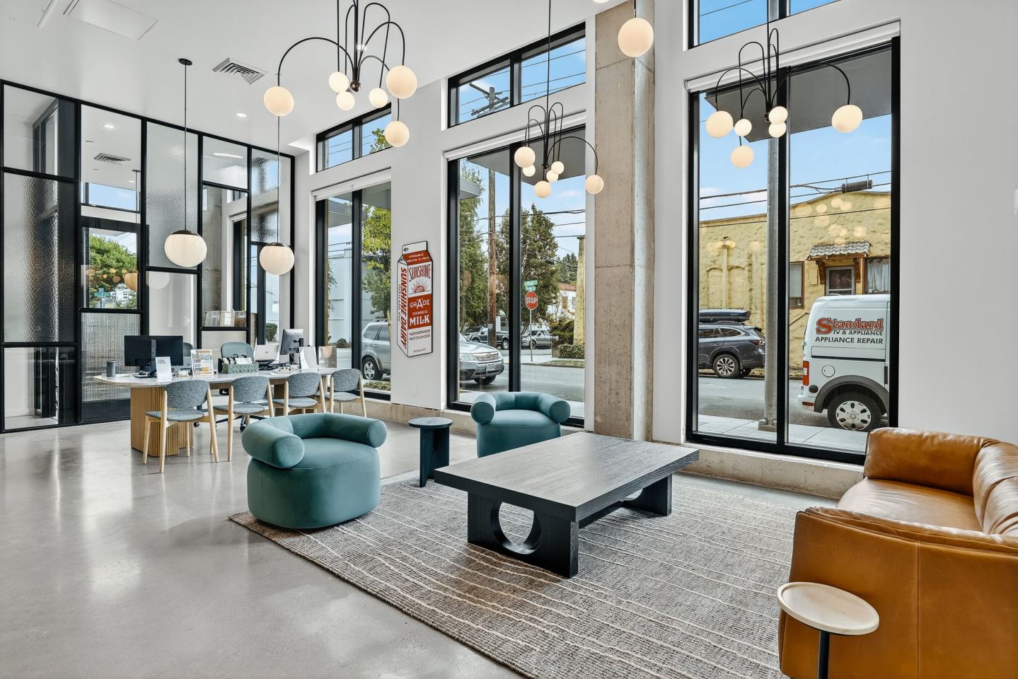 Holloway Image 19