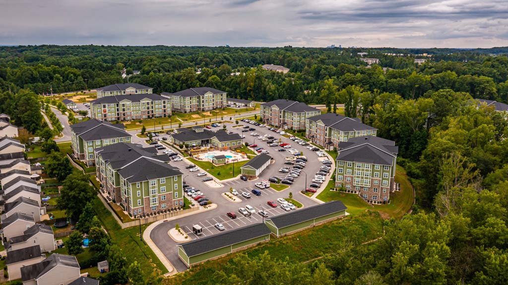 Affordable Housing - Luxury Apartments at Foxwood Image 160