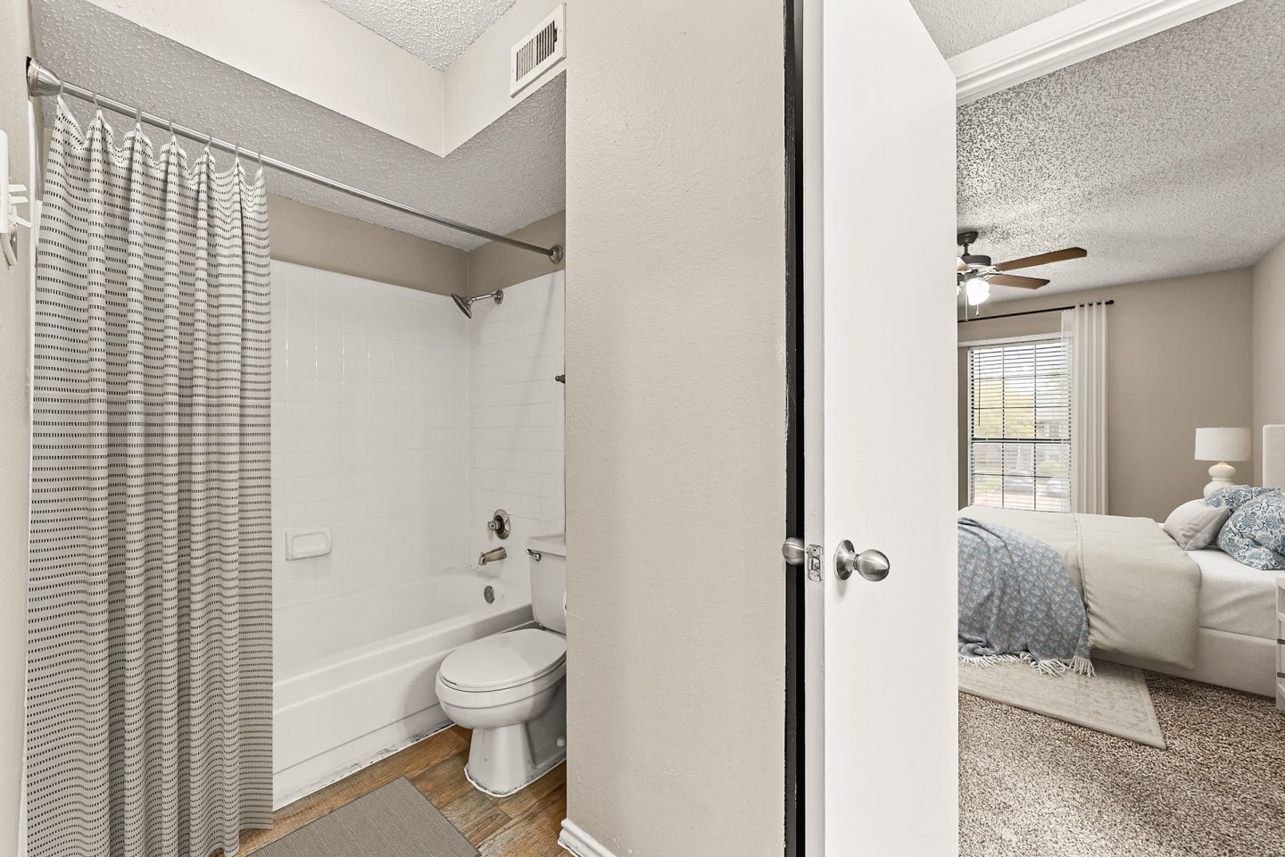 Legacy Apartments Image 24
