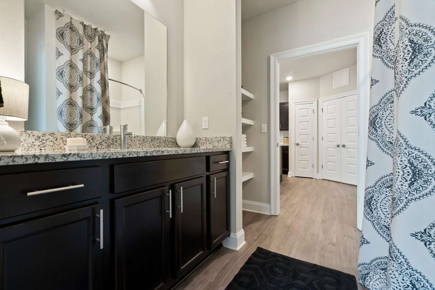 The Heights Luxury Apartments Image 35