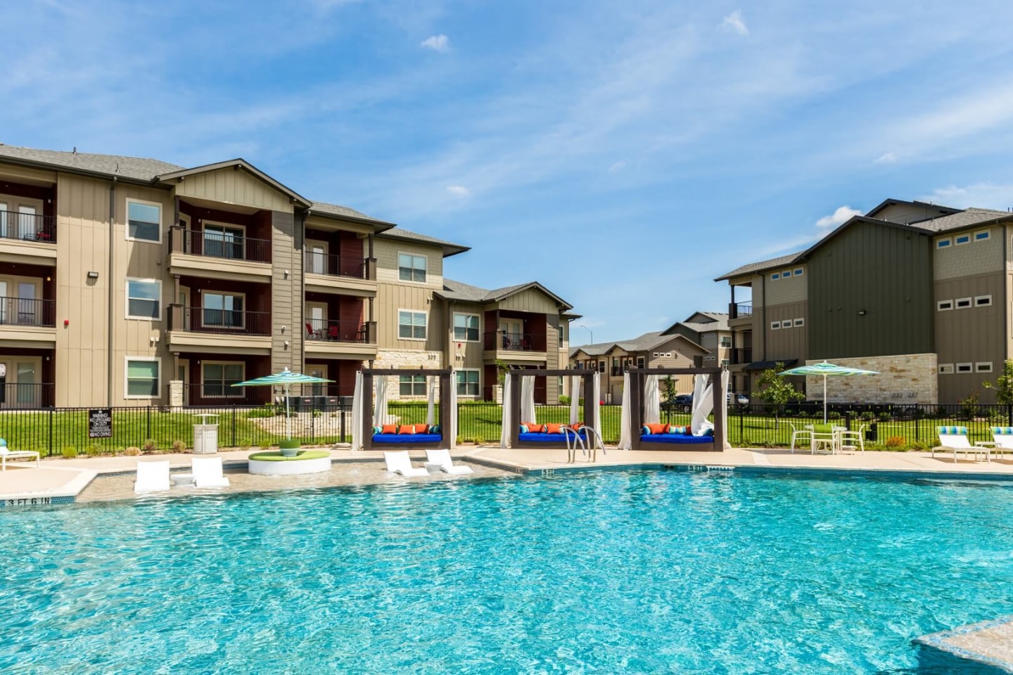 Legacy Creekside Apartments Image 12