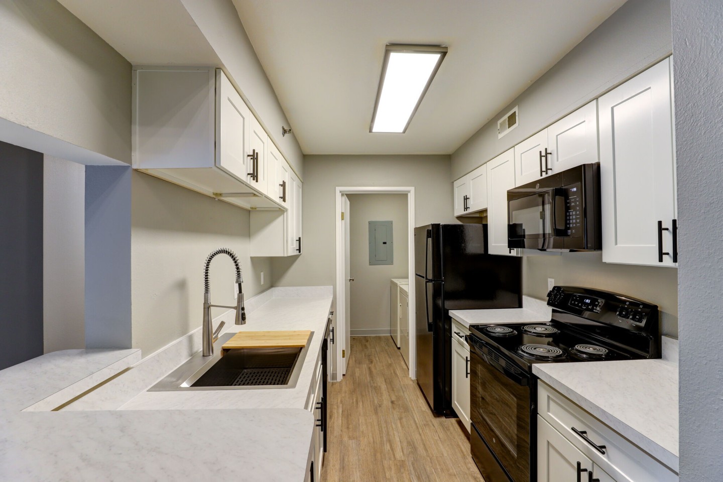 Club Meridian Apartments Image 3